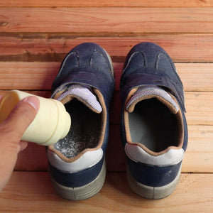Schuhpuder gegen unangenehme Gerüche